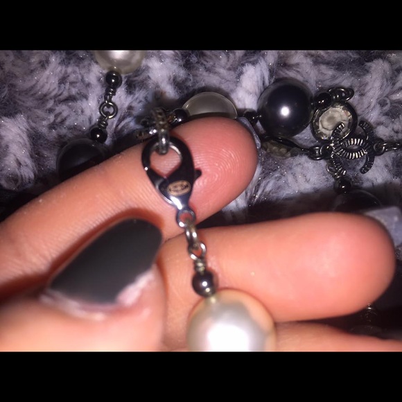 Authentic chanel cc necklace - Picture 4 of 5